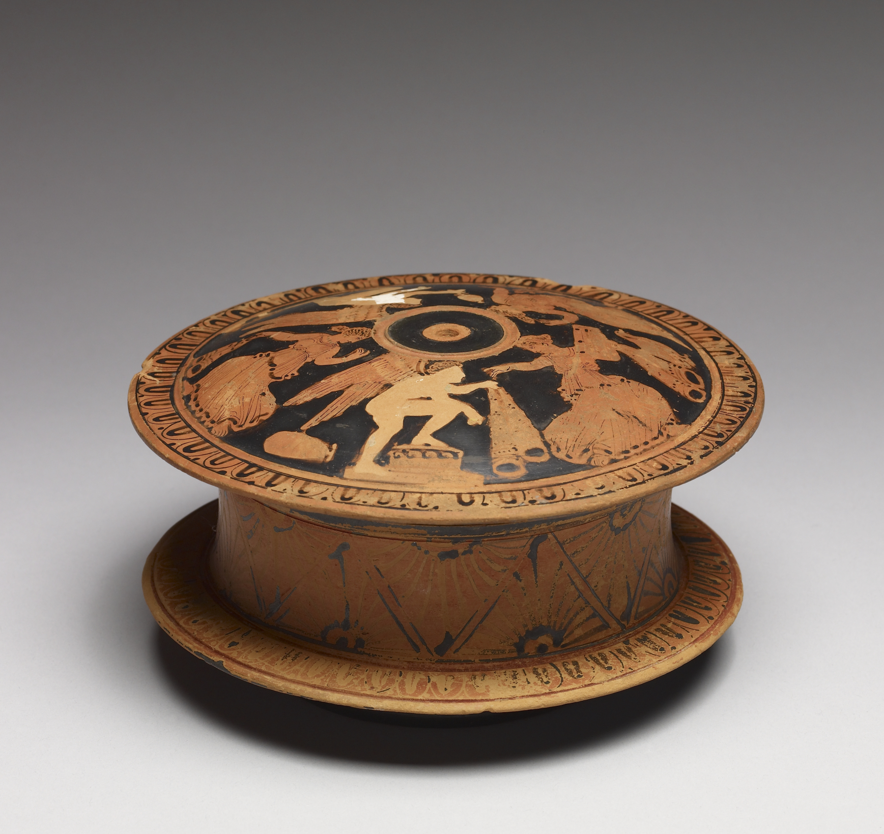 Pyxis and Cover with Women and Erotes