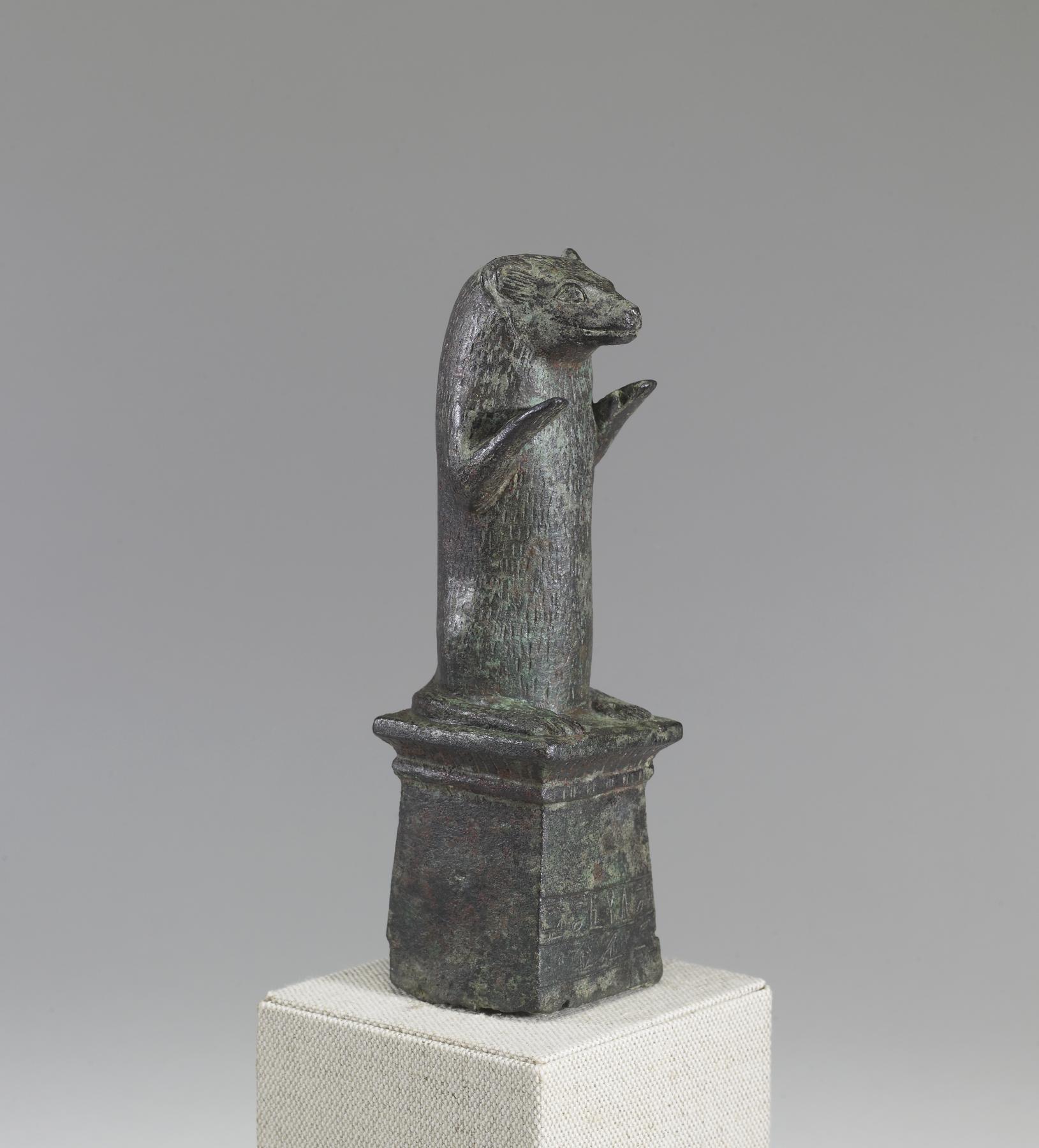 Ichneumon Statuette