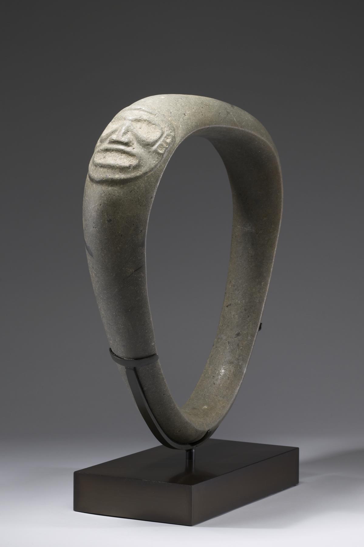 Effigy ""Collar""