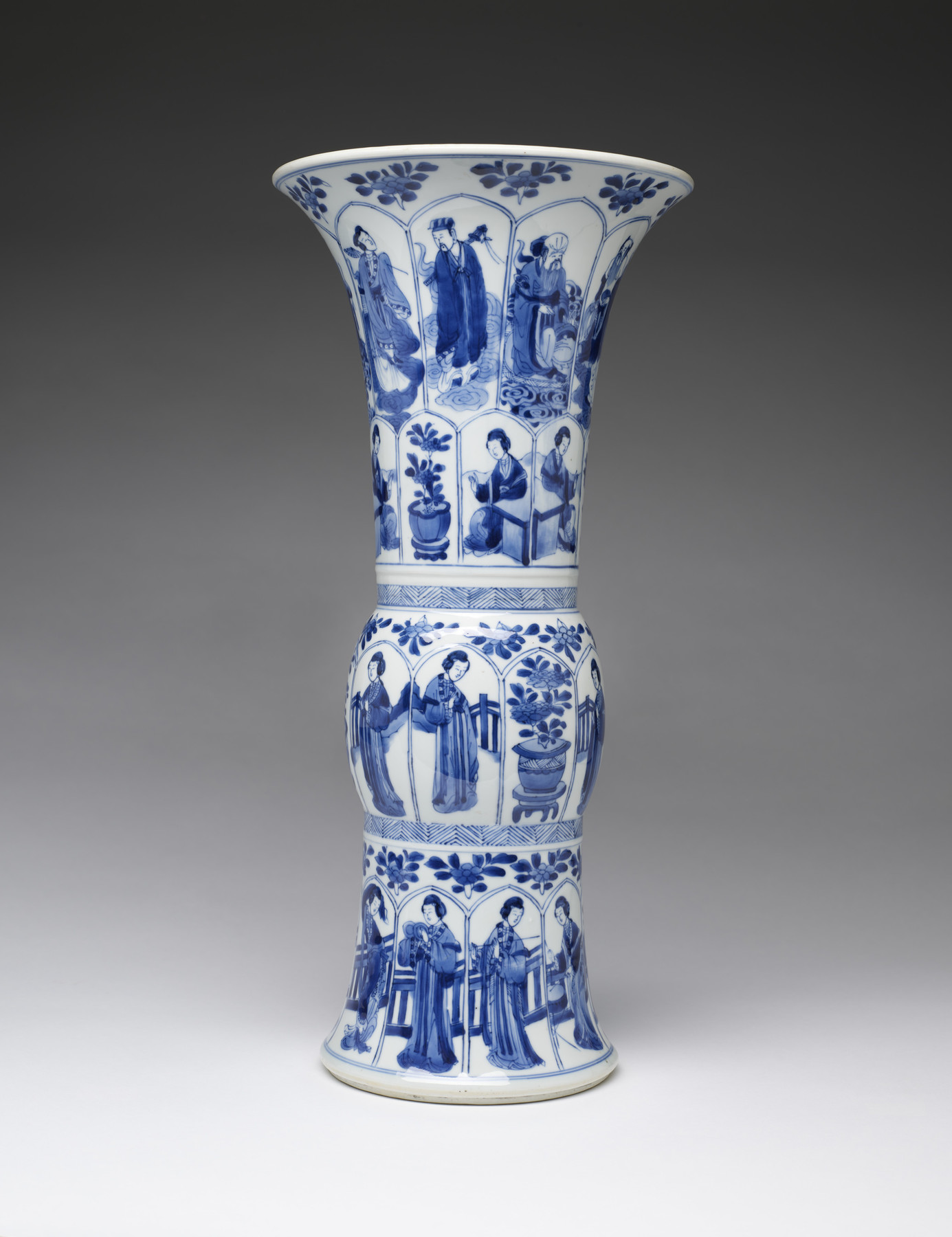One Piece of a Mantle Garniture in the ""Lange Eleizen"" (Tall Gal) Pattern